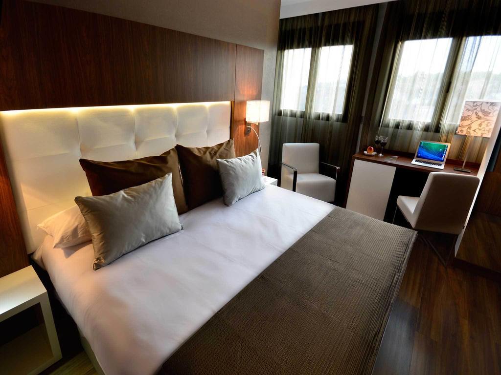 Gran Hotel Botanicos Teruel Rum bild